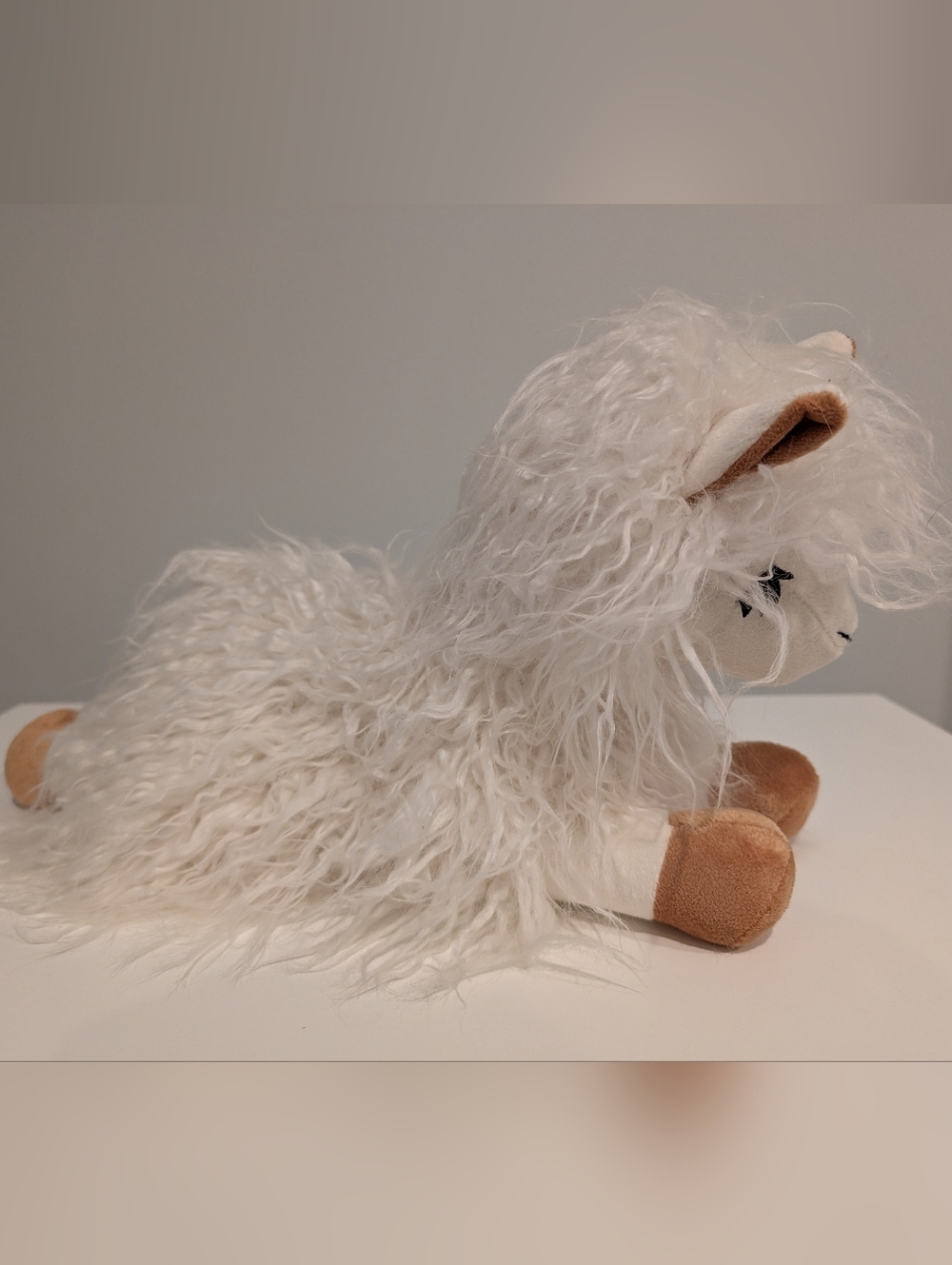 Plush Shaggy Alpaca - Picture 4 of 5